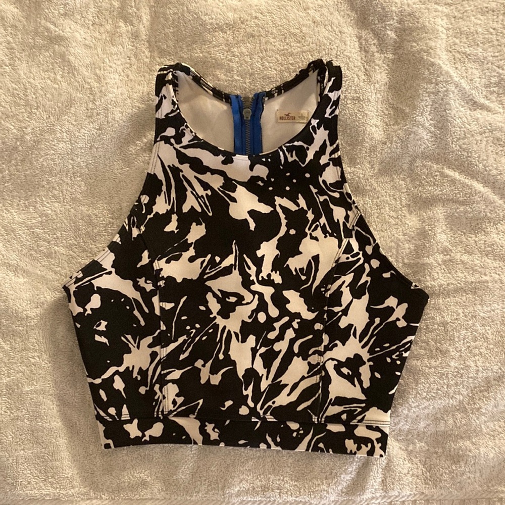 Hollister SZ S crop top
